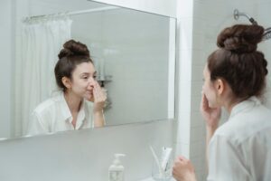 Starting Your First Luxury Beauty Ritual: Morning vs. Evening Routines Compared