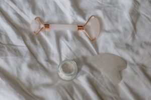 Silk Pillowcases, Gua Sha, and Breathwork: Small Luxuries That Transform Your Sleep & Glow