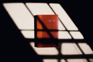 Minimalist Daily Planner: Incorporate Reflection into Your Routine