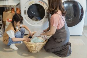 7 Best Kids Chore Chart Ideas for Stress-Free Parenting" - listicle, number, long-tail.